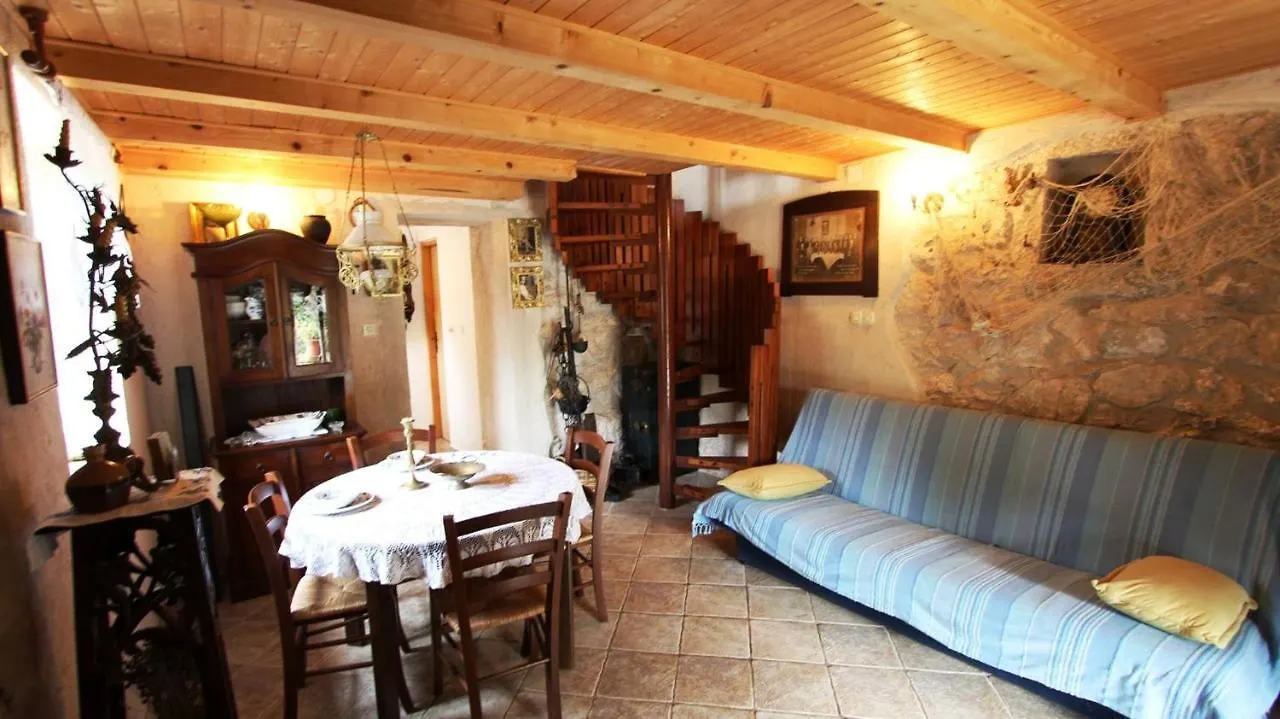 Guest house Apartments Puric Sveti Vid-Miholjice