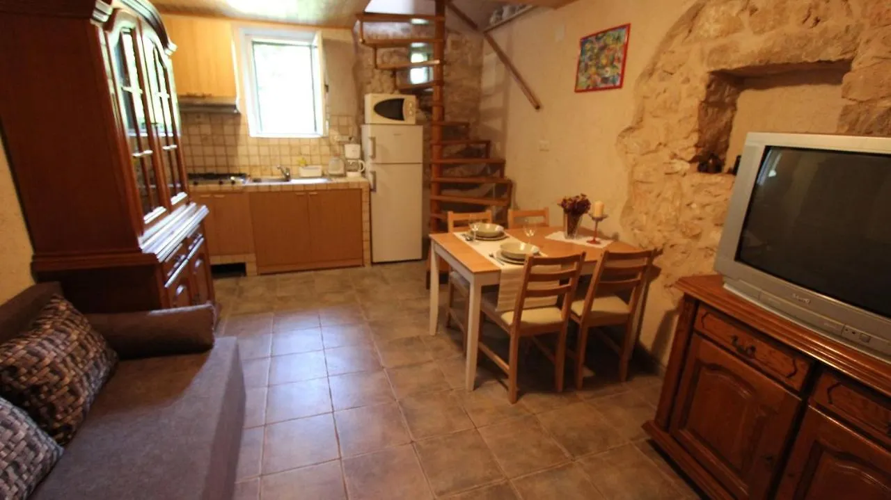 Apartments Puric Sveti Vid-Miholjice 0*,